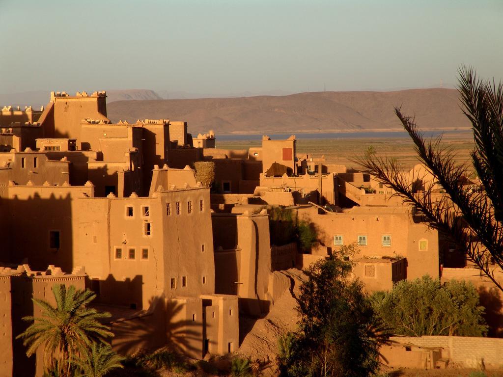 Hotel Dar Kamar Ouarzazate Esterno foto